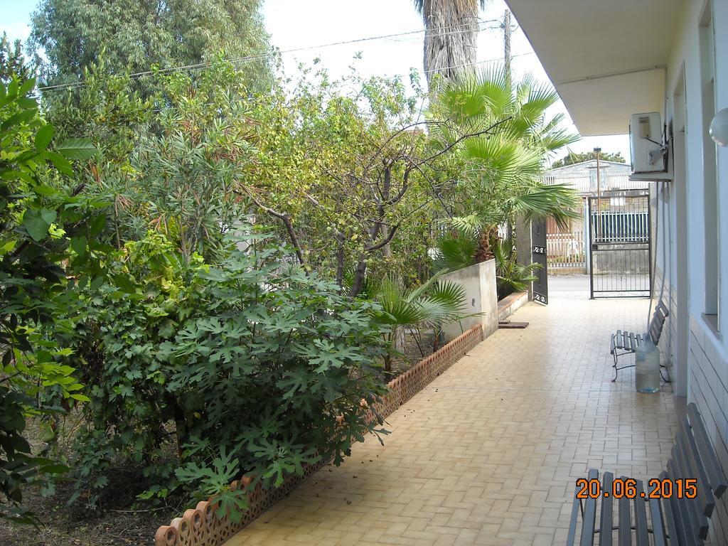Casa Azzurra Apartment Катания Стая снимка