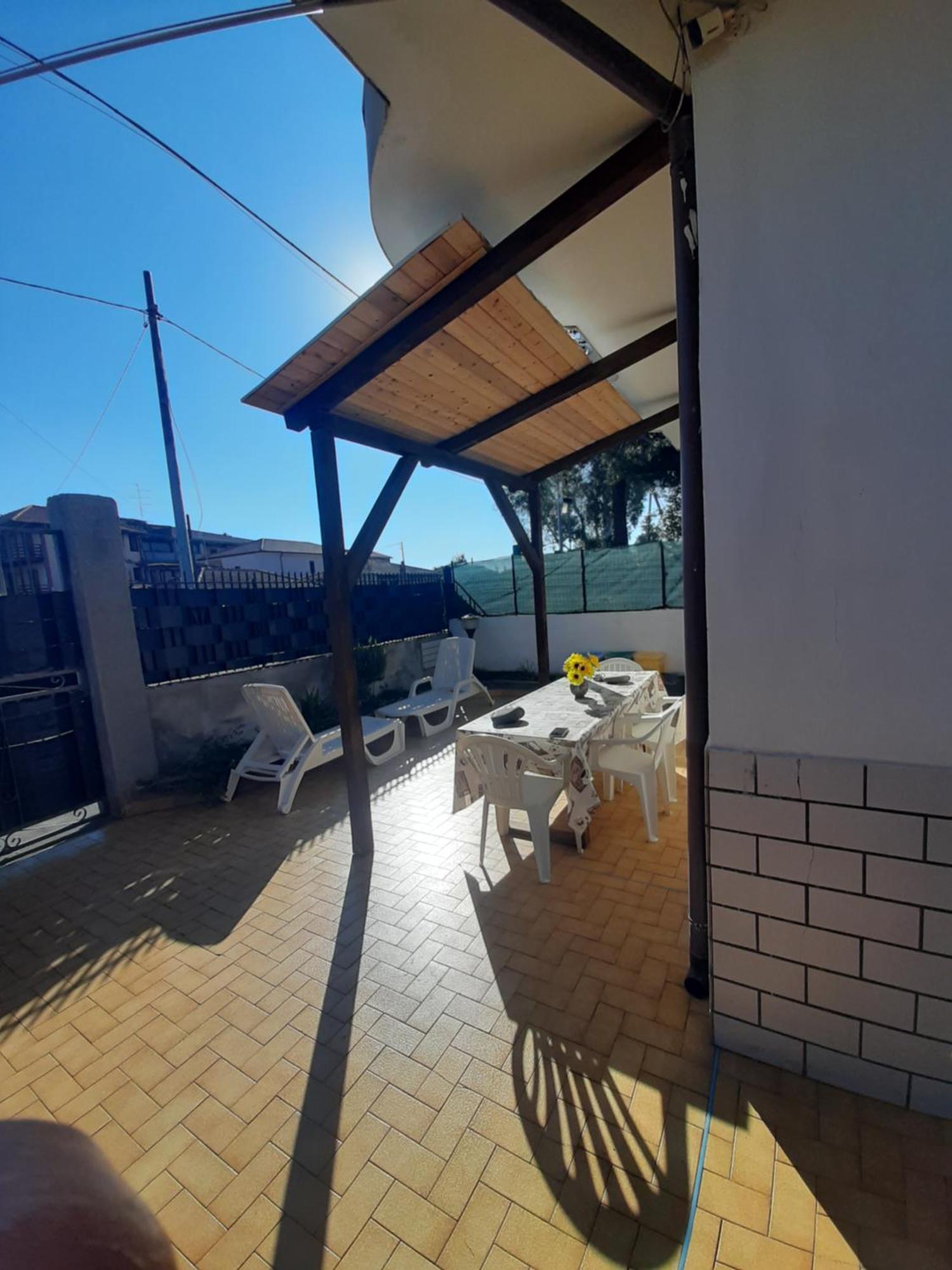 Casa Azzurra Apartment Катания Екстериор снимка
